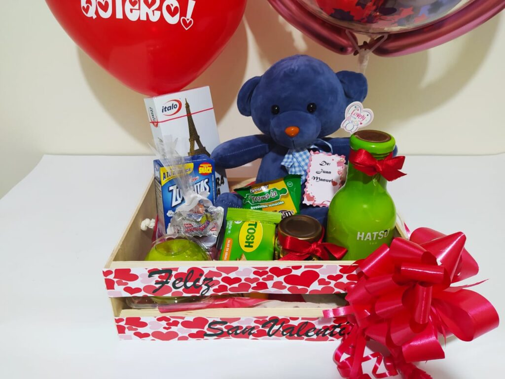 Desayuno "Felicidades" A Galeria de imagen de producto_de foto_ desayunossorpresas.com