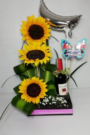 Detalle express girasoles y vino gato negro- desayunos sorpresas-desayunossorpresas.com