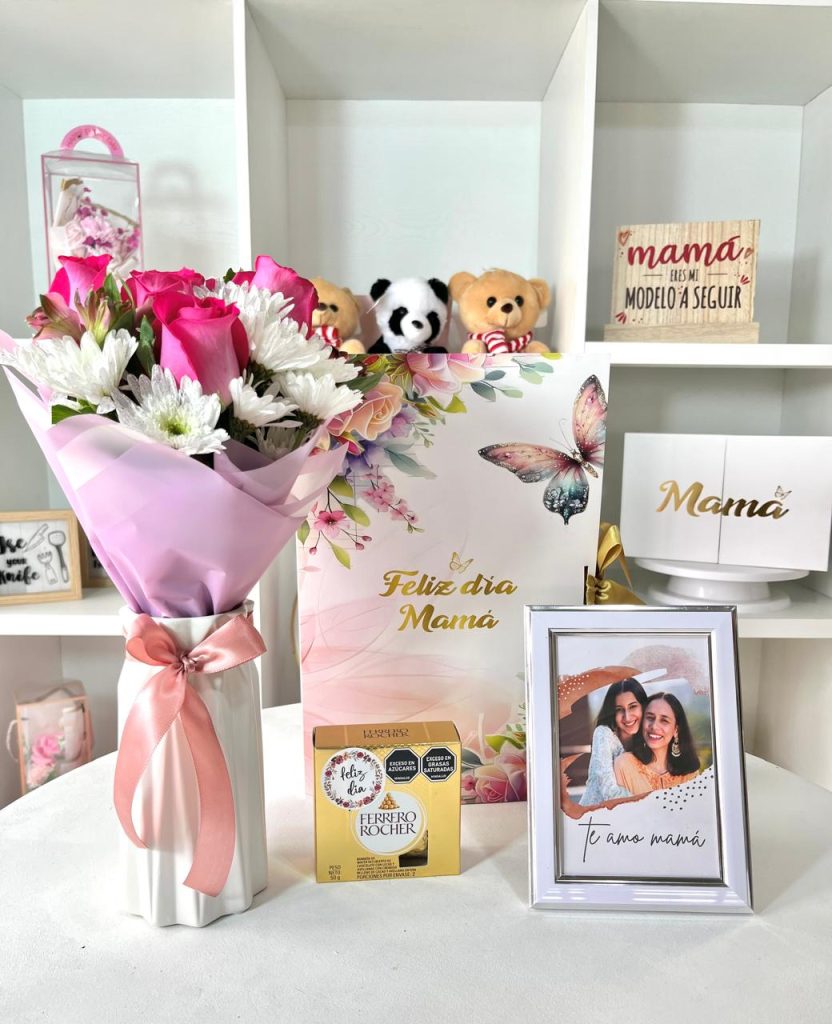 Combo Caja Libro Día de la Madre con Flores